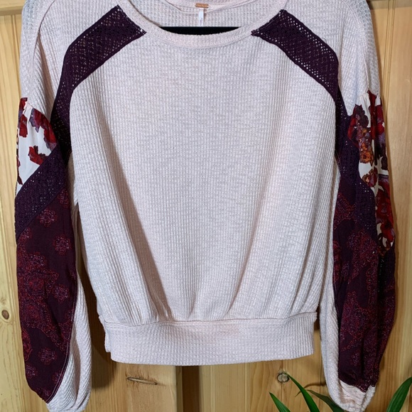 Free People Top with Mixed Print Long Sleeves - Picture 3 of 8